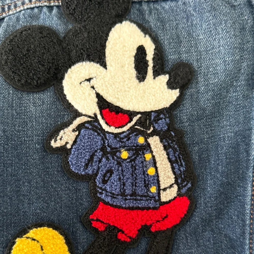 NWT Gender Neutral GAP Disney Denim Jacket with embroidered Mickey Mouse